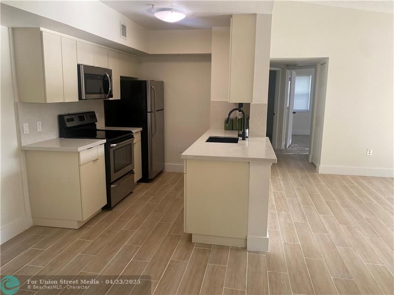 2457 Centergate Drive Miramar FL 33025
