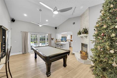 8606 Arrowhead Drive Lake Worth FL 33467