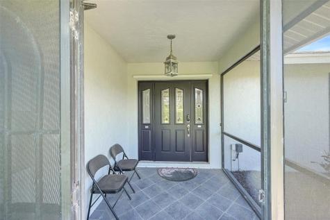 8606 Arrowhead Drive Lake Worth FL 33467