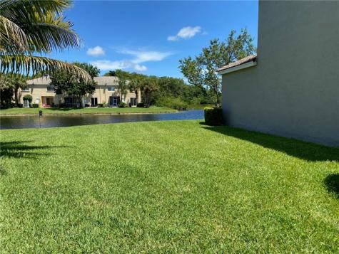 4838 NW 58th Place Coconut Creek FL 33073