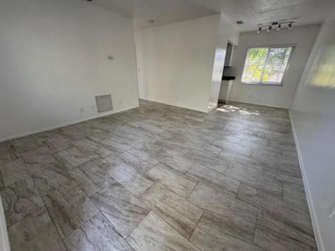 75 SW 10th Street Fort Lauderdale FL 33315