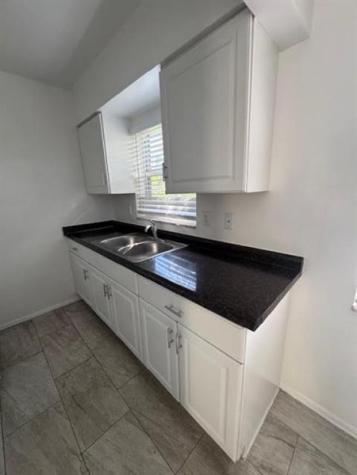 75 SW 10th Street Fort Lauderdale FL 33315