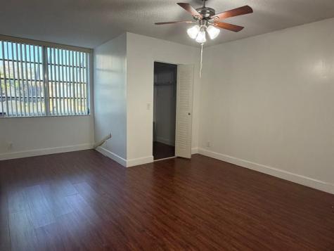 7840 NW 50th Street Lauderhill FL 33351