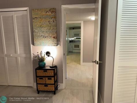 545 Oaks Lane Pompano Beach FL 33069