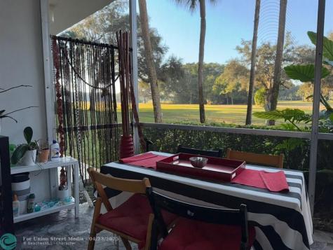 545 Oaks Lane Pompano Beach FL 33069