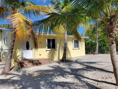135 Peace Avenue Tavernier FL 33070