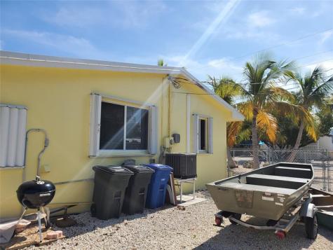 135 Peace Avenue Tavernier FL 33070