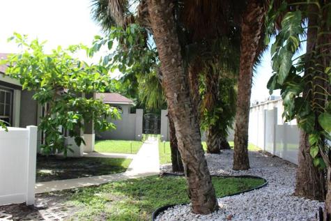 620 Oak Street Boynton Beach FL 33435