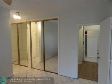 North Miami FL 33181