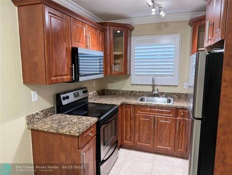1925 Madison Street Hollywood FL 33020