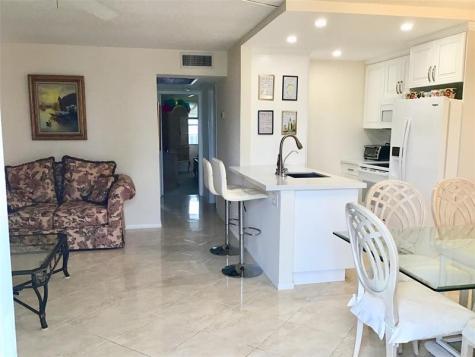 3026 Exeter B Boca Raton FL 33434