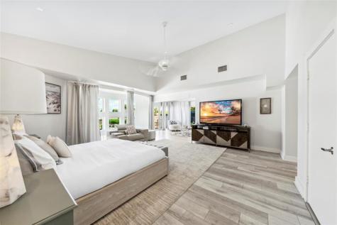 2523 Castilla Isle Fort Lauderdale FL 33301