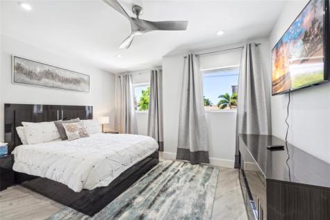 2523 Castilla Isle Fort Lauderdale FL 33301