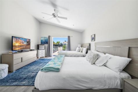 2523 Castilla Isle Fort Lauderdale FL 33301