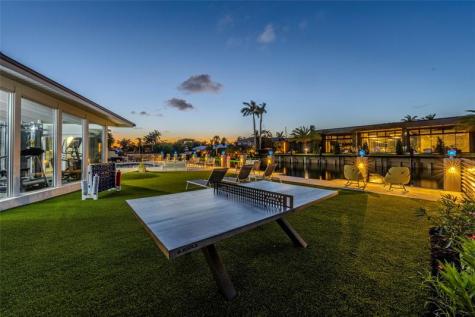 2523 Castilla Isle Fort Lauderdale FL 33301