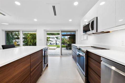 1108 Mango Isle Fort Lauderdale FL 33315