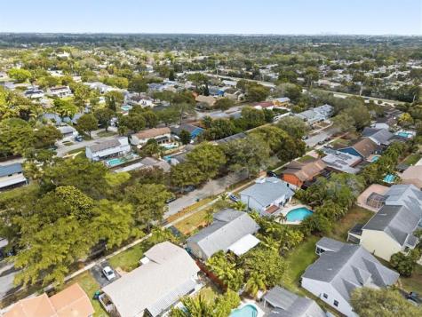 10188 SW 53rd Court Cooper City FL 33328