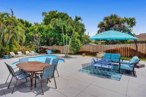 1040 NE 16th Terrace Fort Lauderdale FL 33304