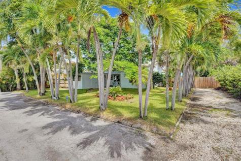 1040 NE 16th Terrace Fort Lauderdale FL 33304