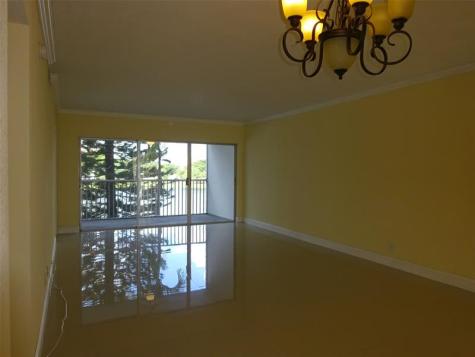 2801 N Palm Aire Drive Pompano Beach FL 33069