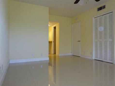 2801 N Palm Aire Drive Pompano Beach FL 33069
