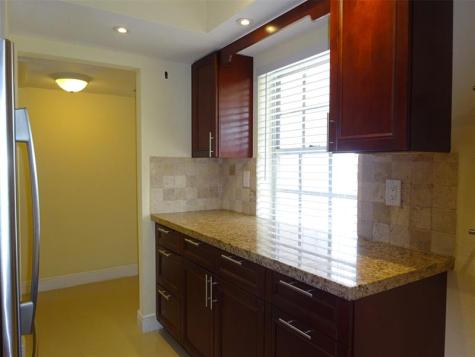 2801 N Palm Aire Drive Pompano Beach FL 33069