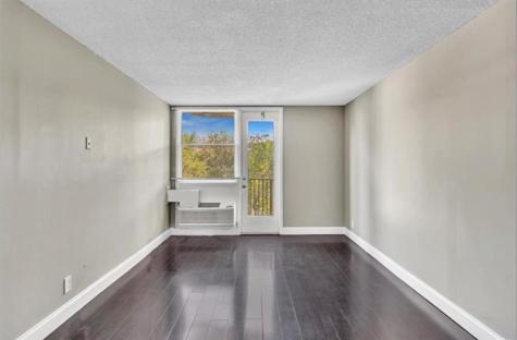 2701 Riverside Drive Coral Springs FL 33065