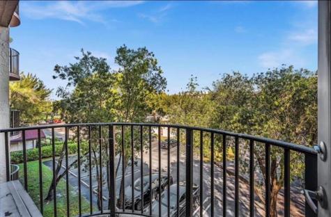 2701 Riverside Drive Coral Springs FL 33065