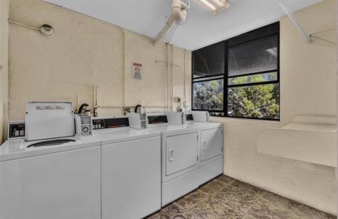 2701 Riverside Drive Coral Springs FL 33065