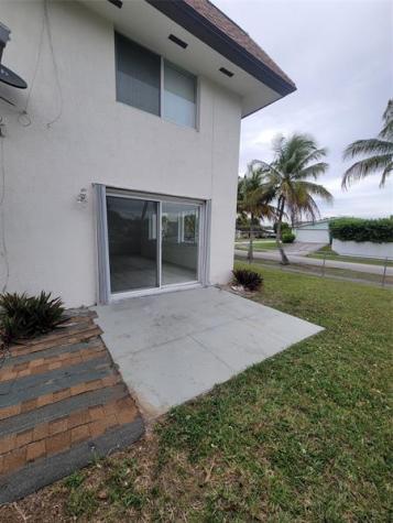 8852 SW 95th Avenue Miami FL 33176