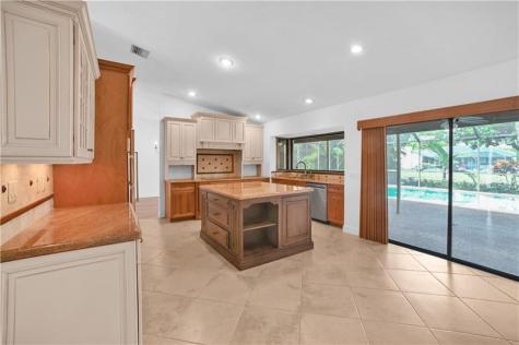 10765 NW 9th Court Coral Springs FL 33071