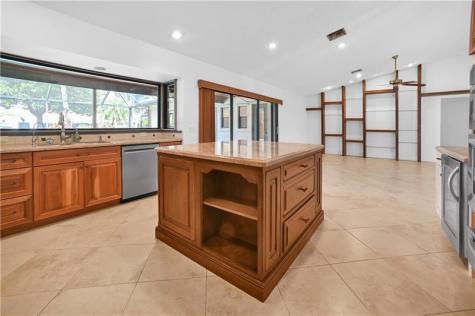 10765 NW 9th Court Coral Springs FL 33071