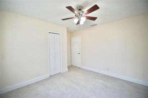 450 NW 51st Court Oakland Park FL 33309