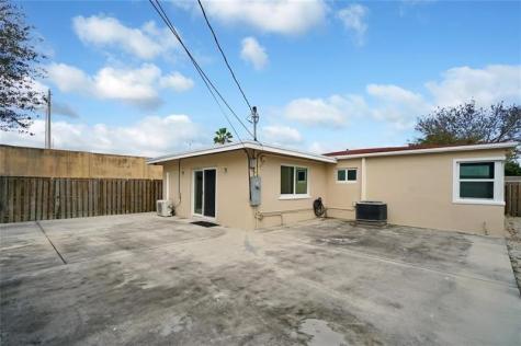 450 NW 51st Court Oakland Park FL 33309