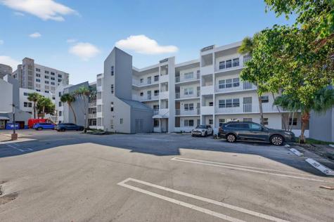 2860 NE 14th Street Causeway Pompano Beach FL 33062