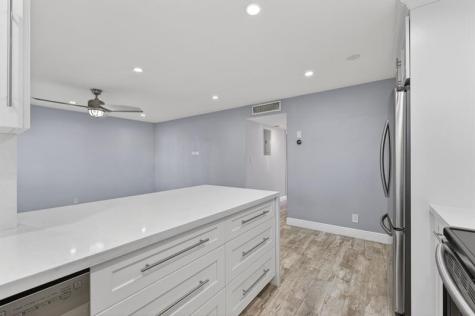 2860 NE 14th Street Causeway Pompano Beach FL 33062