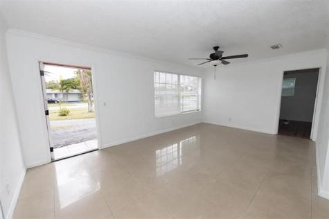 4797 NW 3rd Street Plantation FL 33317