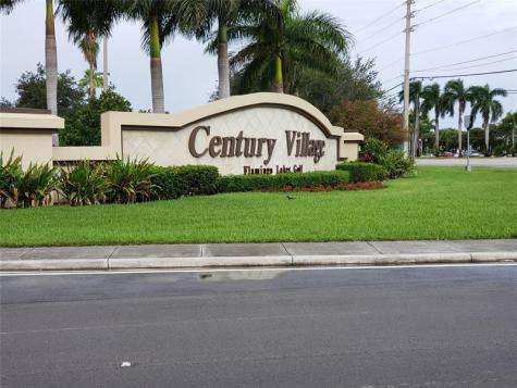 300 SW 134th Way Pembroke Pines FL 33027