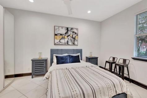 2309 NE 9th Avenue Wilton Manors FL 33305