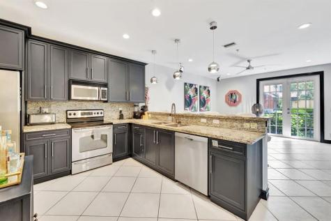 2309 NE 9th Avenue Wilton Manors FL 33305
