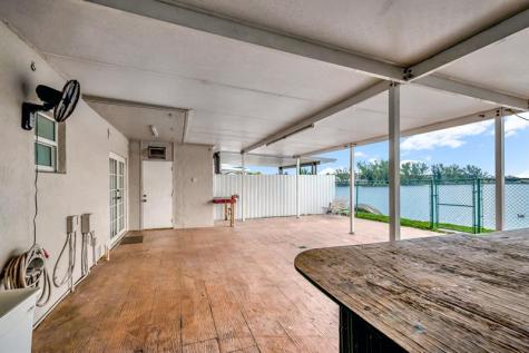 8330 NW 103rd Street Hialeah FL 33016