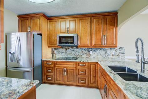 8330 NW 103rd Street Hialeah FL 33016