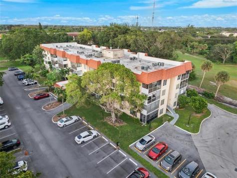 4166 Inverrary Drive Lauderhill FL 33319