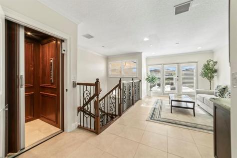 1849 NE 26th Avenue Fort Lauderdale FL 33305