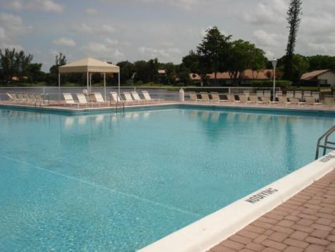 3660 Inverrary Drive Lauderhill FL 33319