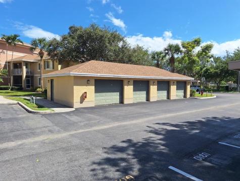 6565 Emerald Dunes Drive West Palm Beach FL 33411