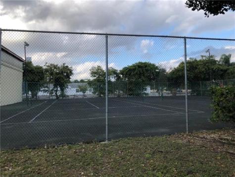 18352 NW 68th Avenue Hialeah FL 33015