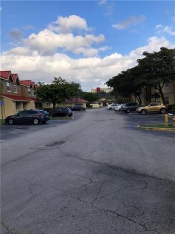 18352 NW 68th Avenue Hialeah FL 33015