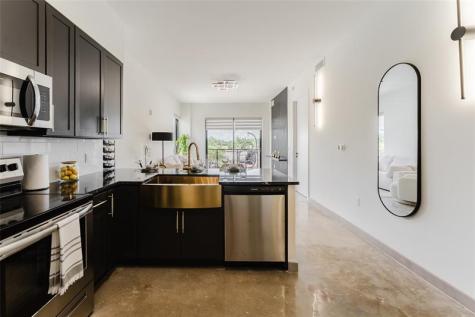2750 Griffin Road Fort Lauderdale FL 33312