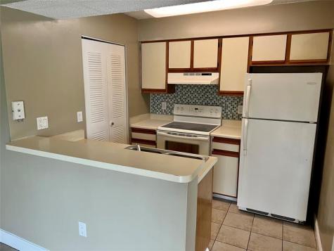 1239 SW 46th Avenue Pompano Beach FL 33069